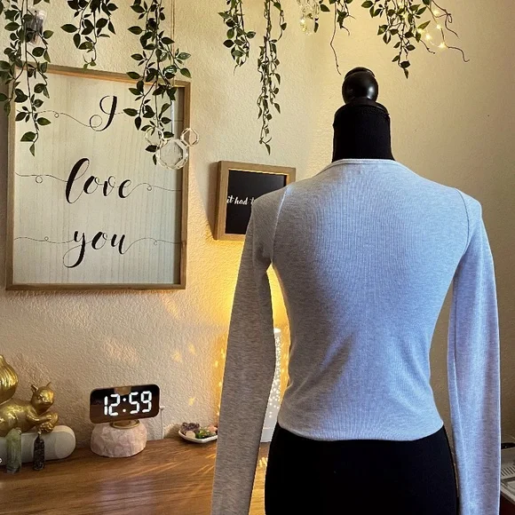 Grey cotton on long sleeve - Picture 2 of 2